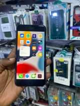 A picture of Iphone7 plus 128Gb storage