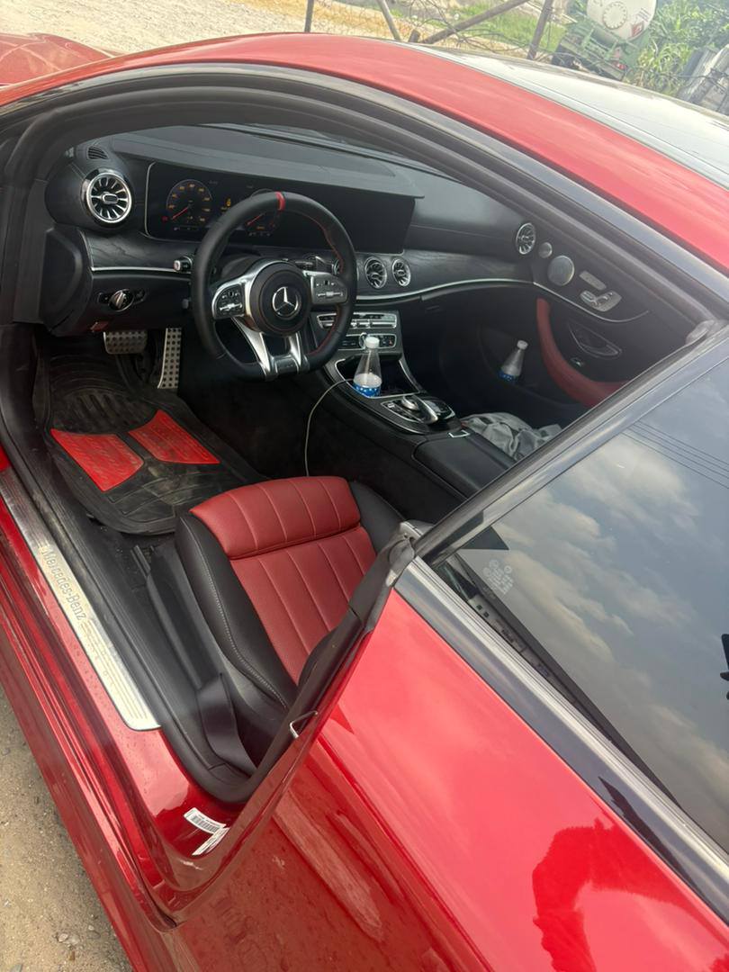 A picture of Distress sale 2018 foreign used Mercedes Benz E400
