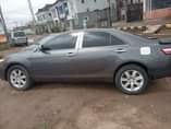 A picture of TOYOTA CAMRY