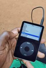 A picture of Ipod 5th gen