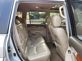 A picture of Lexus Gx470 2months used Complete catalyst Complete firstbody 4 brand