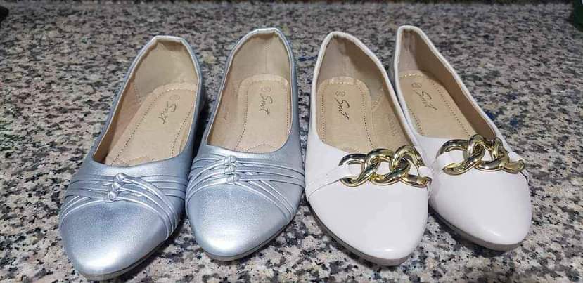 A picture of Ladies pumps