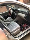 A picture of Toyota highlander 2004 2 rows