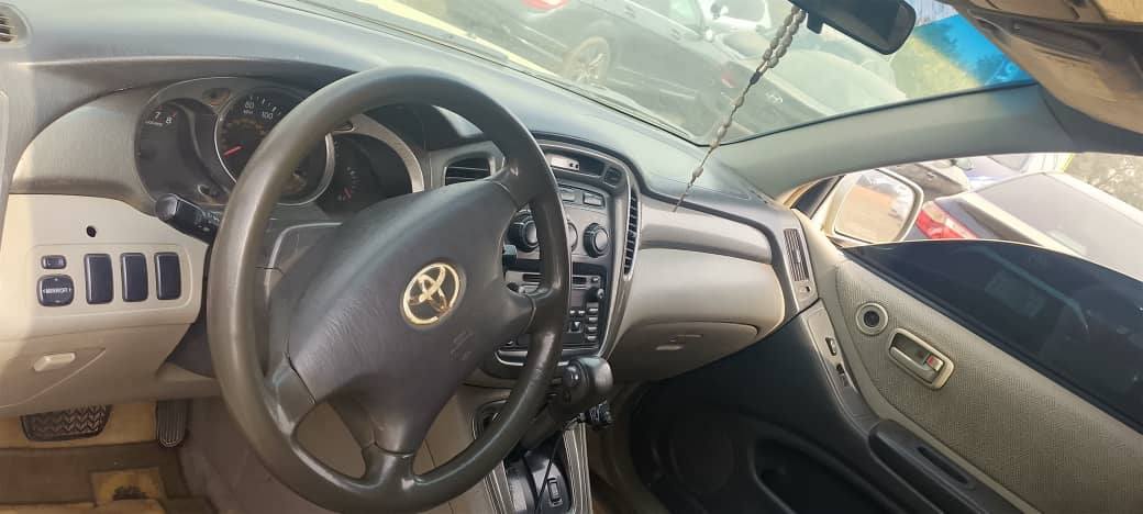 A picture of Toyota Highlander