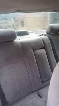 A picture of 2000 Toyota Camry LE