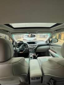 A picture of Lexus RX350 2011