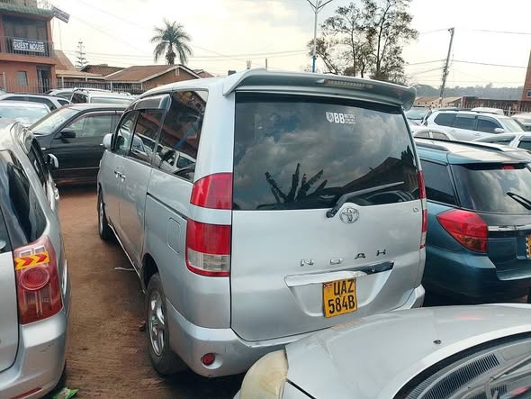A picture of Toyota Noah 16 millions negotiable CALL 0786 92 82 59