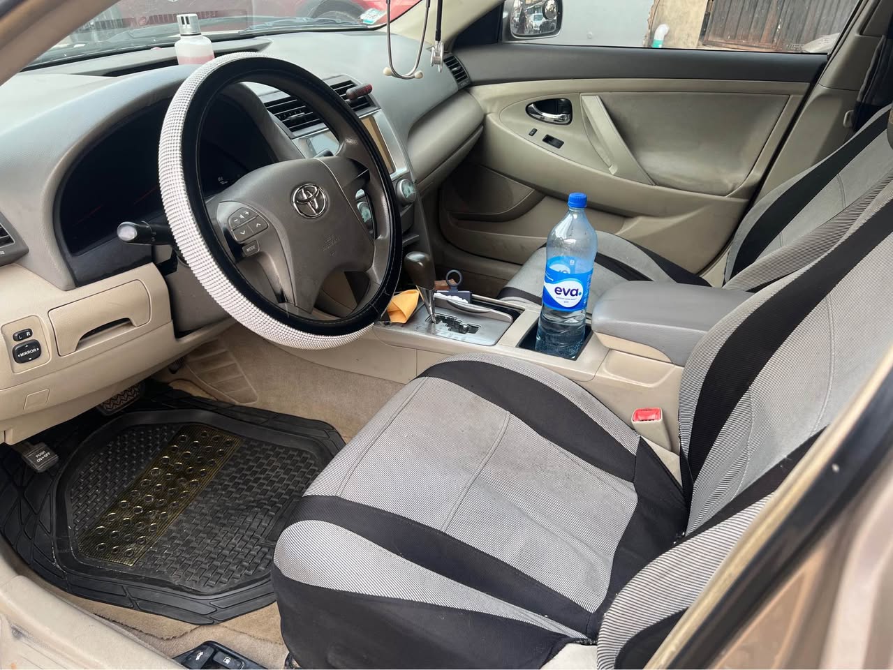 A picture of 2008 Toyota Camry Naija used
