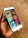A picture of iPhone 6s 32Gb at 220k