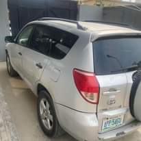 A picture of 2008 RAV4 2 2m