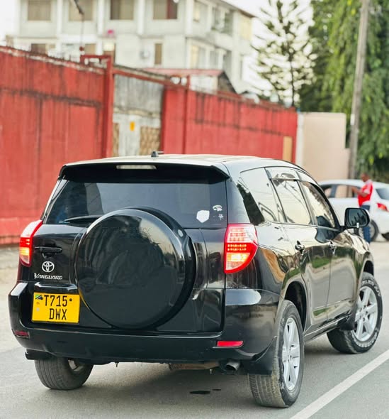 A picture of TOYOTA VANGUARD NEW