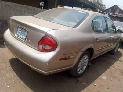 A picture of Nissan maxima