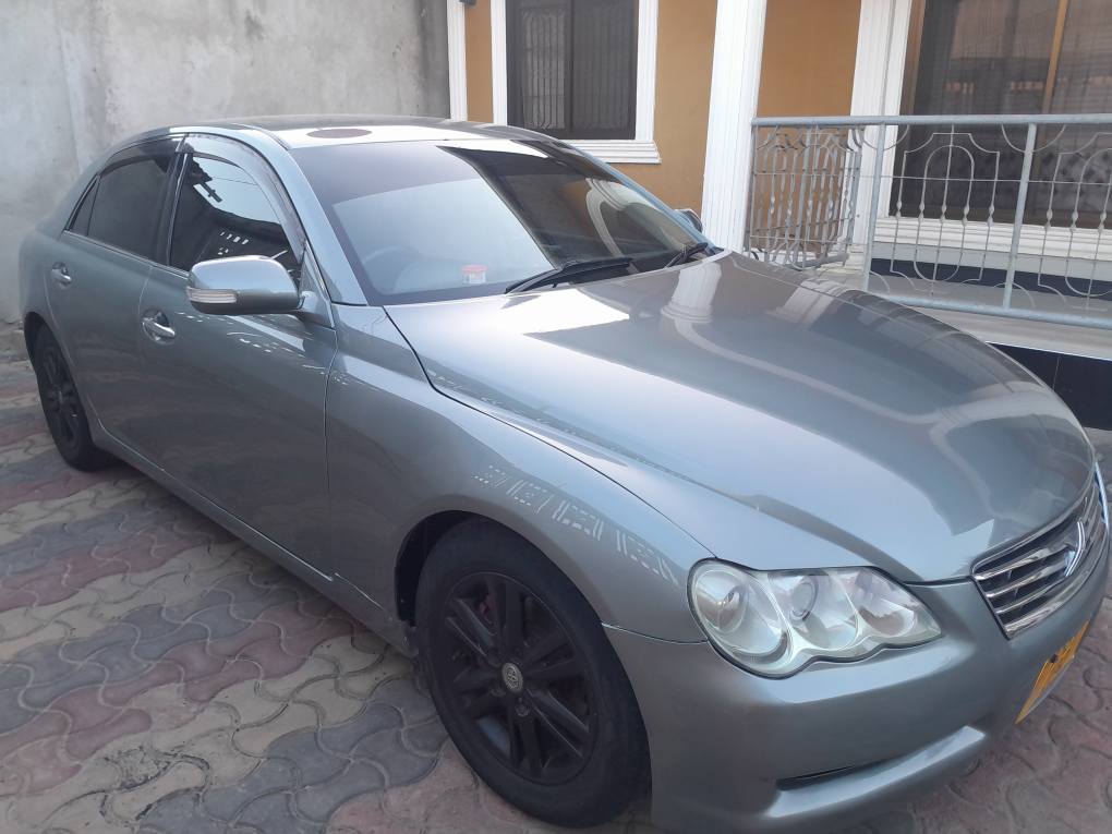 A picture of TOYOTA MARK X FOR SALE