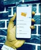 A picture of SAMSUNG S8 clean No Dot
