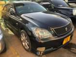A picture of 2005 TOYOTA CROWN