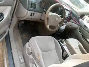 A picture of Toyota Sienna 2005 3 7M Okene Kogi State Call WhatsApp