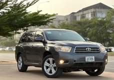 A picture of Registered 2009 Toyota highlander limited with duty N5 5m