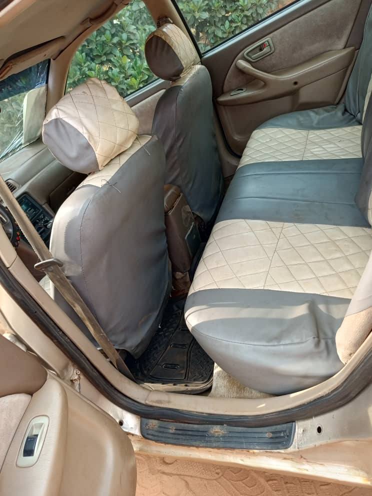 A picture of Toyota Camry 2 2 tiny big