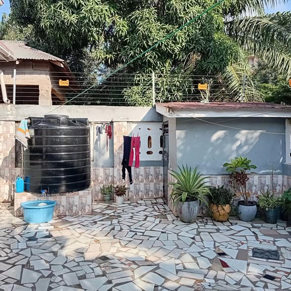 A picture of NAUZ NYUMBA IPO DAR ES SALAAM KINYEREZI 0621229626