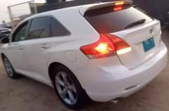 A picture of Toyota Venza MODEL 2011 Everything is completely top notch Belgium
