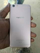 A picture of OPPO A57