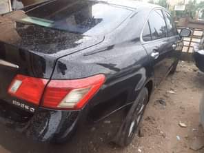 A picture of Lexus ES350 2009 Color Black Properly Used Baked on First