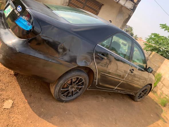 A picture of Toyota Camry 2004