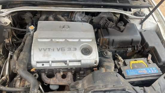 A picture of Model LEXUS ES330 Year 2006 Features 5 MONTHS REG Things