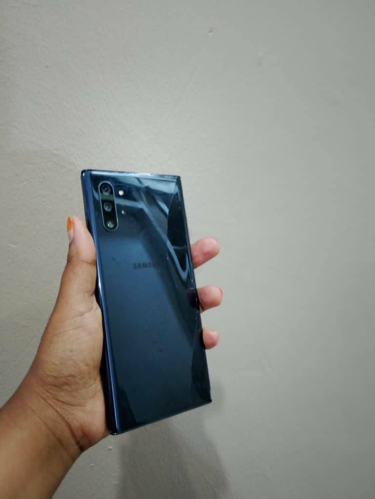A picture of Samsung Note 10plus