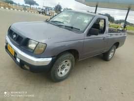 used nissan hardbody