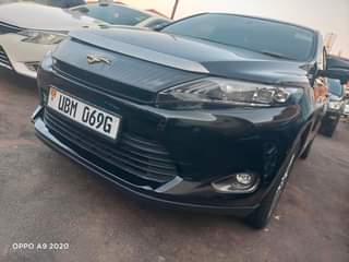 A picture of Toyota Harrier Kawundo 2014