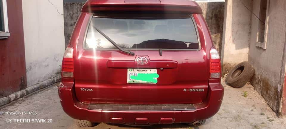 A picture of Toyota 4Runner