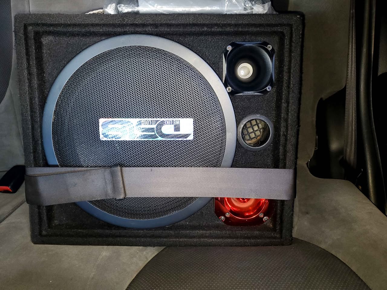 speakers
