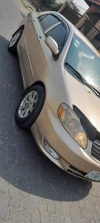A picture of Clean Naija used Toyota Camry 03 Gold available for sale