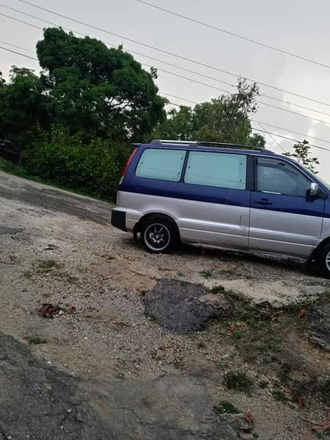 used toyota noah