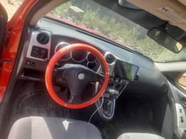 A picture of Pontiac Vibe 2006 model 4 sale clean body and clean