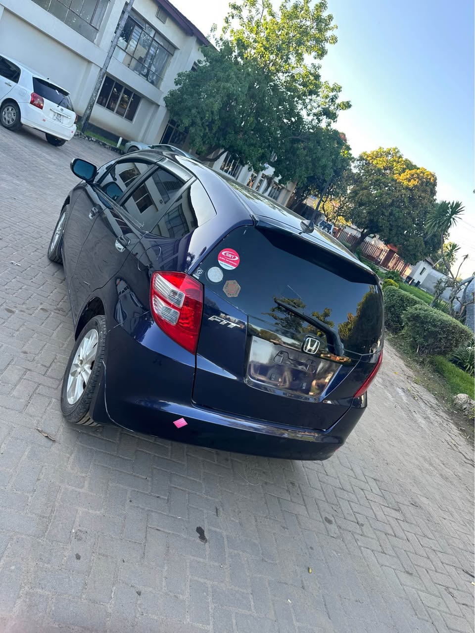 A picture of Honda fit L13 engine