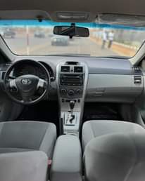 A picture of COROLLA LE 2013