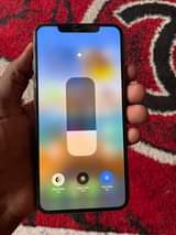 A picture of iphone Xs Max