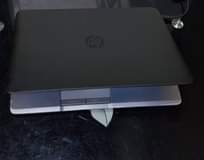 A picture of Hp 840 i5 laptop