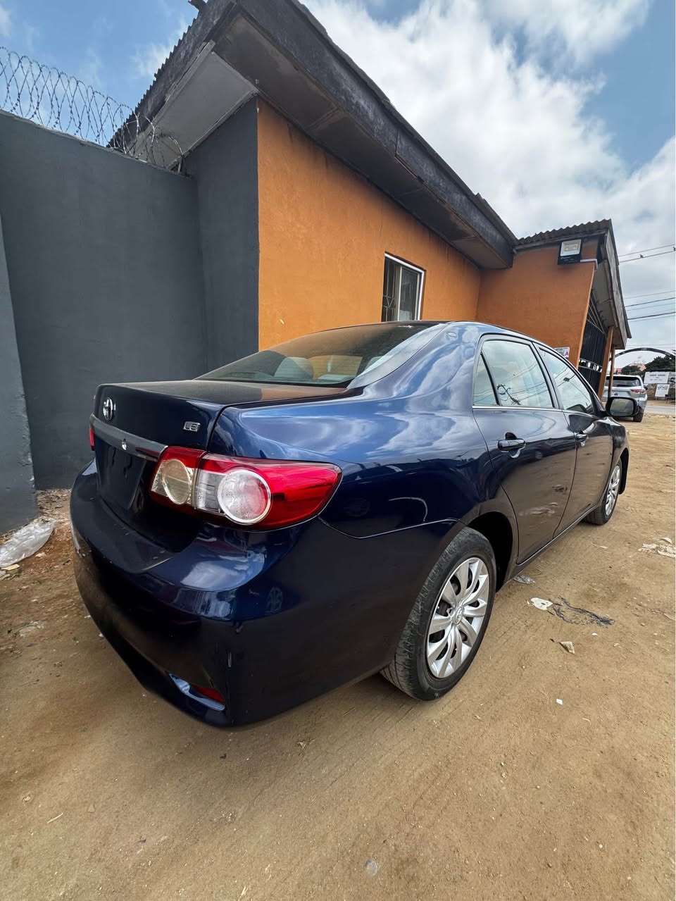 A picture of 2013 Toyota Corolla LE
