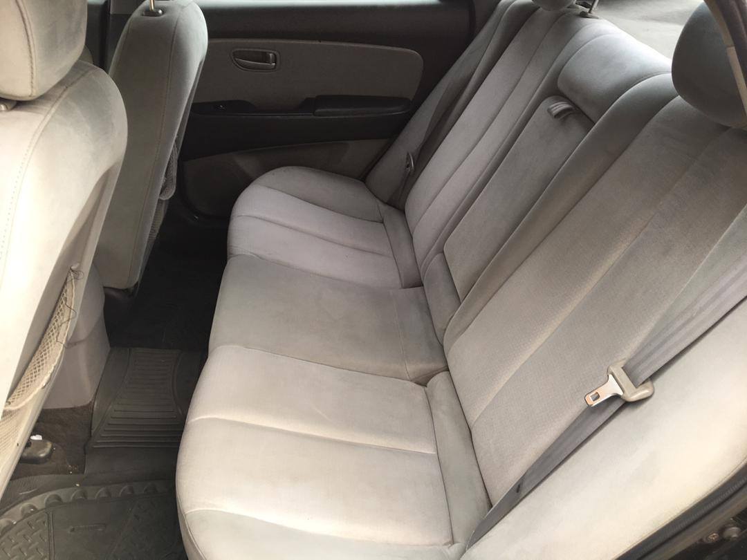 A picture of Distress sale Belgium grade 2008 Hyundai Elantra with untampered engine