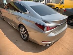 A picture of Extremely Clean and Sound Lexus ES350 2019 2020 Model Foreign