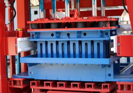A picture of Concrete Block Making Machine