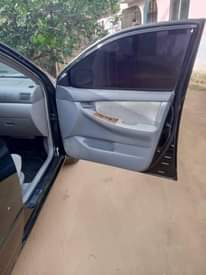 A picture of 2004 Corolla Corolla