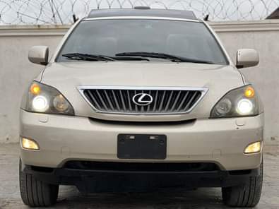 A picture of KinzzyAuto s LTD 08109018982 13 800 000 Refer and earn