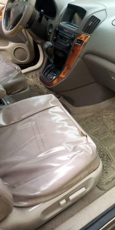 A picture of Dealers Market RX300 Sound Engine and Transmission AC Needs Attention