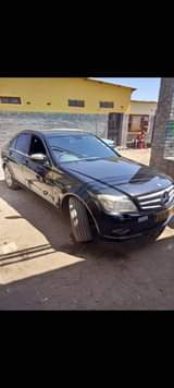 classifieds/cars mercedes