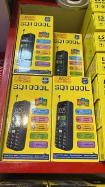 A picture of Spart phones and small phones