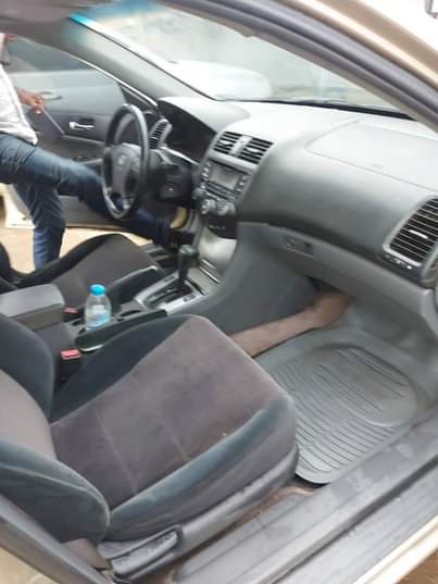 A picture of 2004 Honda eod Engine Gear AC Buy And Drive Everything